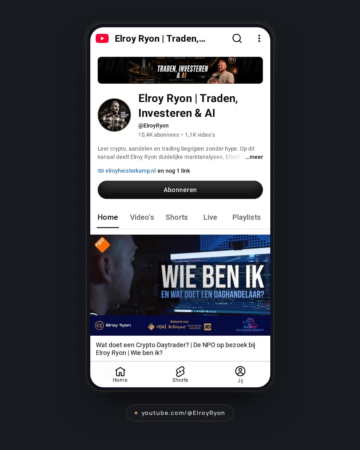 Het YouTube-kanaal van Elroy Ryon op een telefoon